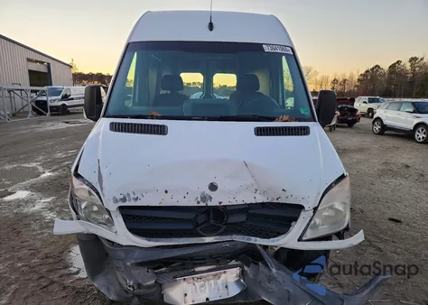 2013 Mercedes-Benz Sprinter 2500 из США, поврежденный, VIN WD3PE7CC9D5812091